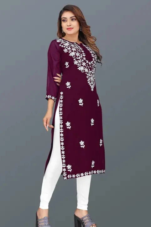 Designer Fabulous Embroidered Kurti for Women