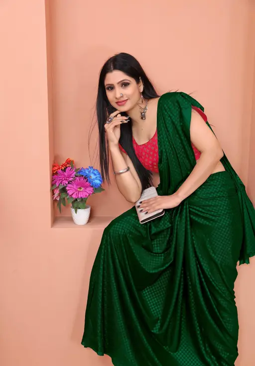 Charvi Graceful Sarees